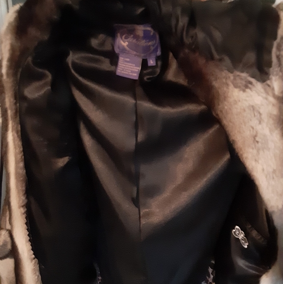 Fur Jacket - Picture 5 of 5